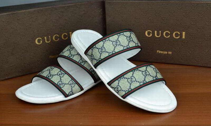 Gucci Men Slippers_083